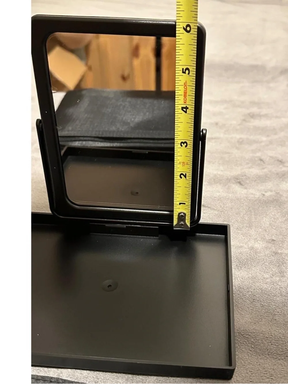 NIB Mary Kay Travel Vanity Mirror with Makeup Tray